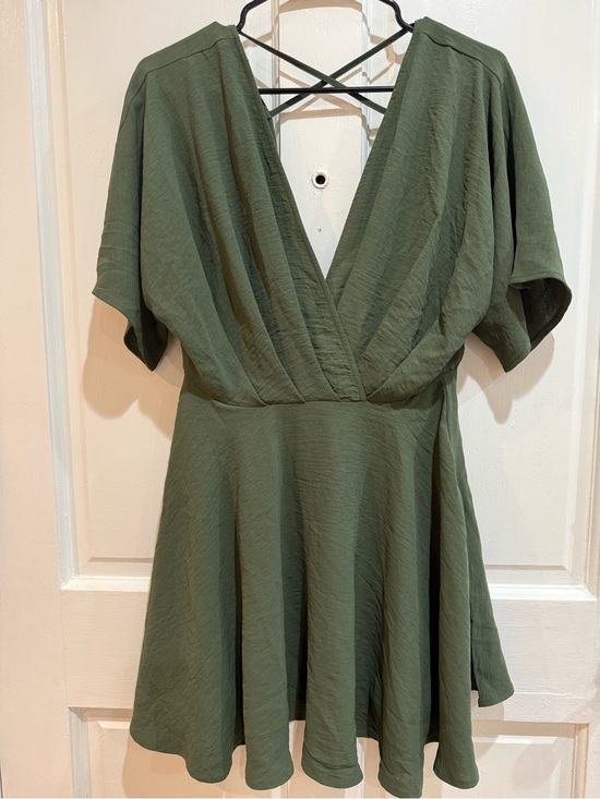 Fashion Nova Dresses & Skirts - Fashion Nova Olive Francesca Flowy Mini Dress
